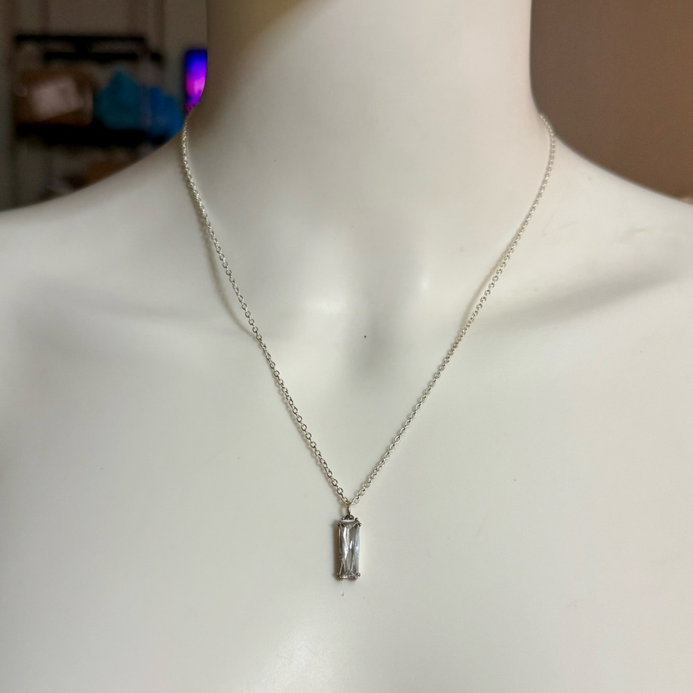 Stunning .925 Sterling Silver Rectangular Cut Fac… - image 2